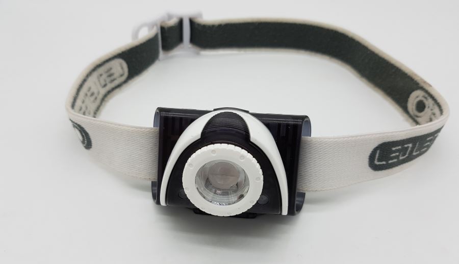 LED Lenser SEO 5 Stirnlampe mit Stirnband