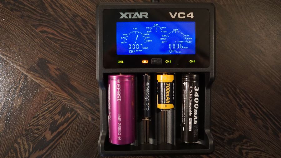 Xtar VC4 Akku Ladegerät