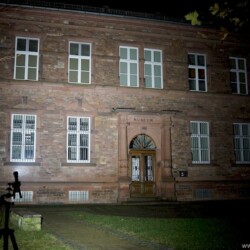 Armytek Wizard Pro Beamshot Gebäude