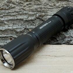 Nextorch TA30 Taktische Taschenlampe Nextorch TA30 Taktische Taschenlampe