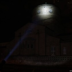 Klarus G35 Beamshot Friedhof Klarus G35 Beamshot Friedhof