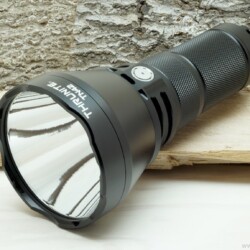 ThruNite TN42 Thrower LED Taschenlampe ThruNite TN42 Thrower LED Taschenlampe