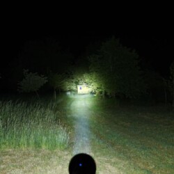 ThruNite Catapult V6 Beamshot ThruNite Catapult V6 Beamshot